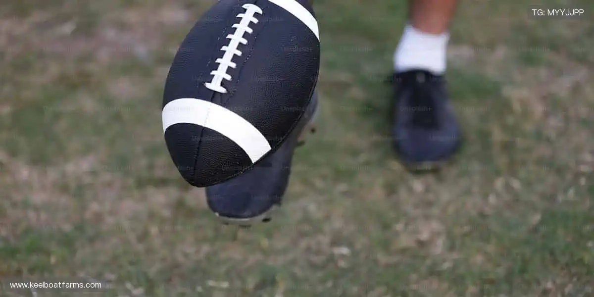 「弹幕互动 + 专家解读,边看边聊才是观赛标配!💬加入直播间,一起嗨翻天!」